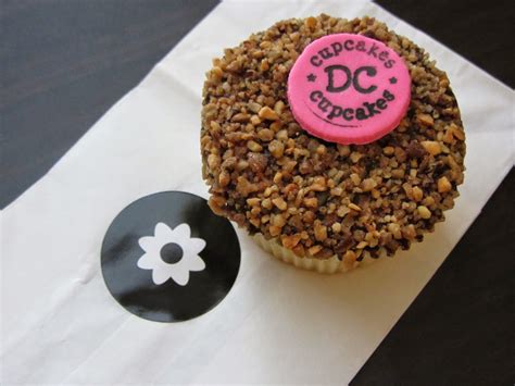 Georgetown Cupcake | Free (Not-on-Menu) Cupcake - A Day In The Lalz