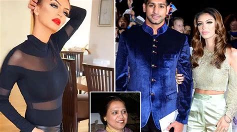 Amir Khan S Wife Faryal Claims Boxer Tore Up £30million Pre Nup When She Told Him She Was