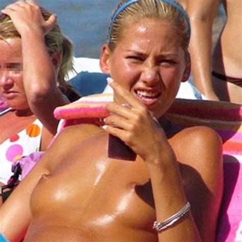 Anna Kournikova Nude Pics And Leaked Sex Tape Scandal Planet