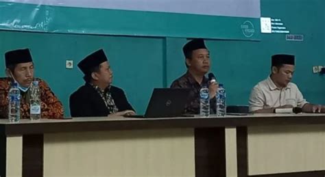 Dadan Hidayatulloh Jadi Keynote Speaker Dalam Literasi Digital Di Garut