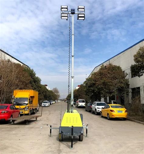 XCMG Official 7m Trailer Type Hydraulic Telescopic Mast Mining LED