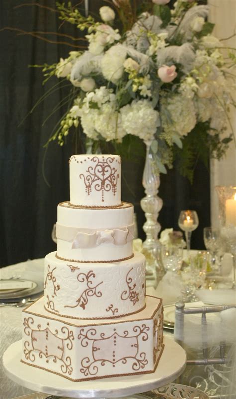 Sweet Eats Cakes: Recent Wedding Cakes