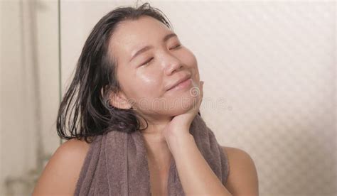 Home Lifestyle Portrait Of Young Beautiful And Happy Asian Korean Woman