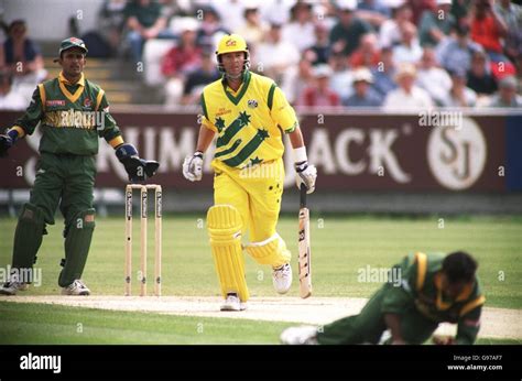 Mark Waugh Hi Res Stock Photography And Images Alamy