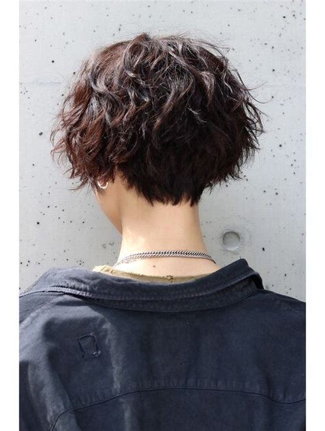 メンズ ミディアム パーマ スパイラル波打ちウェーブツイスト：l115140867｜ネイビーnavyのヘアカタログ｜ホットペッパー