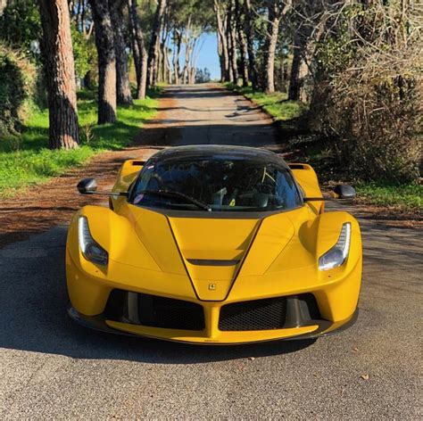 Ferrari Aperta Yellow - Ferrari