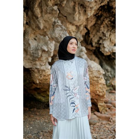 Jual Atasan Baju Kemeja Silk Wanita Printed Onebrand Shopee Indonesia