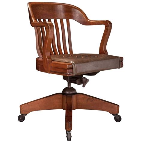 Gunlocke Swivel Chair At 1stdibs Vintage Gunlocke Swivel Chair