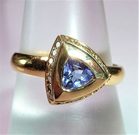 Scala Carati Oro Giallo Anello Ct Tanzanite Catawiki