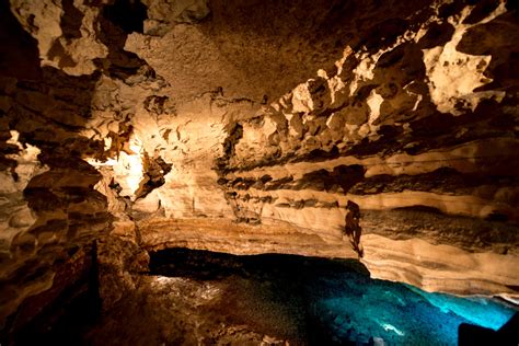 Explore Mount Gambier Limestone Estate