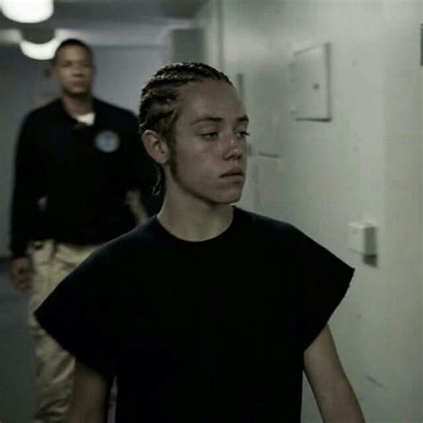 Pin By Yana Povarnicyna On Для души Carl Shameless Carl Gallagher