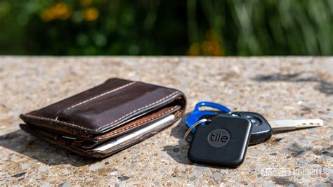 Tile Pro Review The Bluetooth Tracker That S Built To Last Android