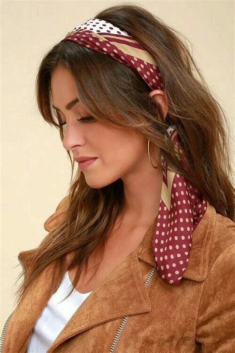 Pin By Serpil Serdar On Inci Disco Hair Scarf Hairstyles Silk Scarf