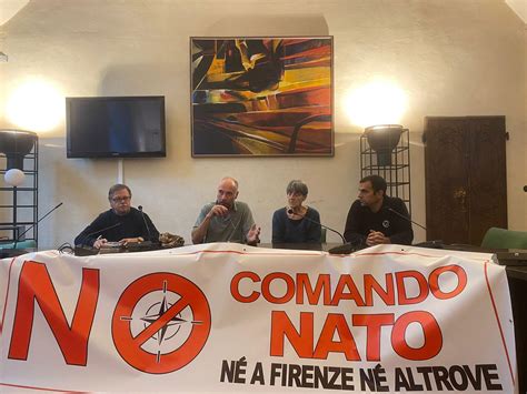 A Firenze Manifestazione Per Dire No Al Comando Nato