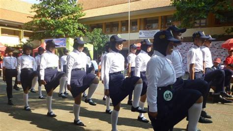 Hebat SMP Sultan Agung 4 Semarang Raih Juara Umum Lomba PBB