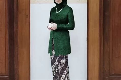 Model Kebaya Modern Hijab Untuk Orang Gemuk Agar Terlihat Langsing