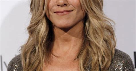 Jennifer Aniston R Celebs