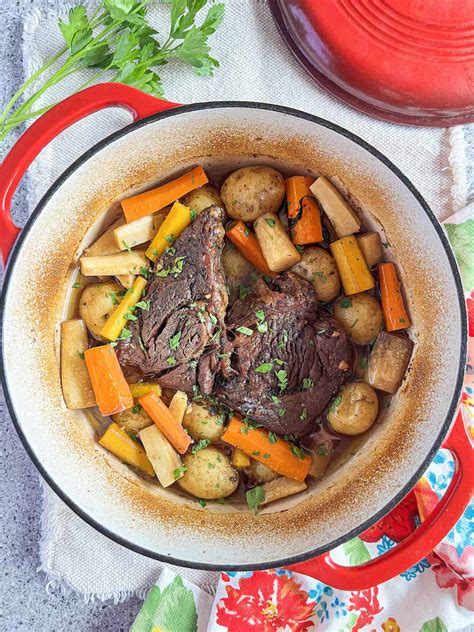 Old Fashioned Dutch Oven Pot Roast with Potatoes