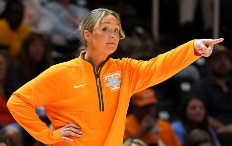 Kim Caldwell recaps Tennessee Lady Vols win vs Samford basketball