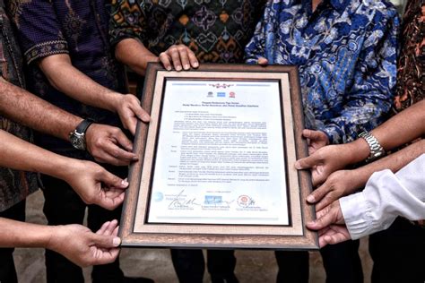 Dukungan Capres Anies Baswedan Semakin Kokoh Piagam Koalisi Perubahan