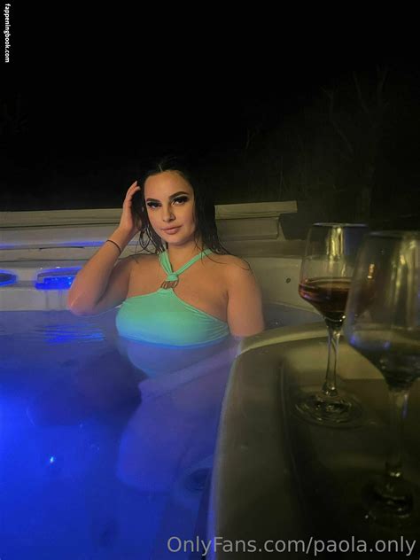 Paola Only Nude Onlyfans Leaks The Fappening Photo Fappeningbook