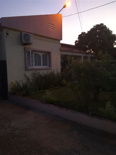 Casas A Venda VENDE SE VIVENDA T3 NO GODINHO CIDADE DA MATOLA