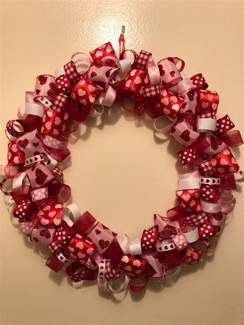 Valentines Ribbon Wreath, Valentine's Day Ribbon Loop Wreath ...