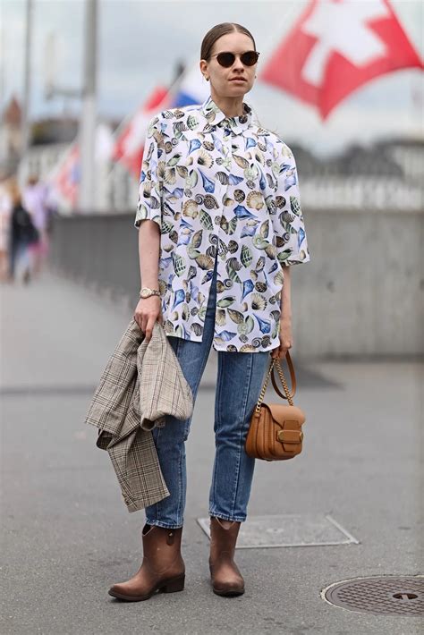 Coastal Cowgirl Outfit Ideas Street Style Looks To Steal