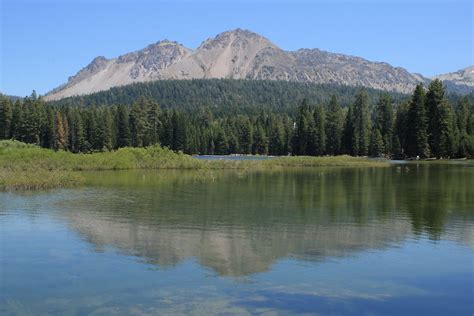 Manzanita Lake Trail Lassen Volcanic National Park Flickr