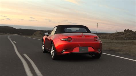 2023 Mazda MX-5 Soft Top Miata Convertible Roadster | Mazda Canada