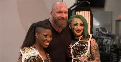 Ember Moon Makes Wwe Nxt History Triple H Congratulates Moon And Shotzi Blackheart