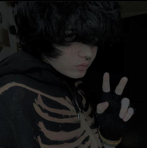 Ghost0id In 2022 Trans Boy Haircut Emo Boy Hair Fluffy Hair