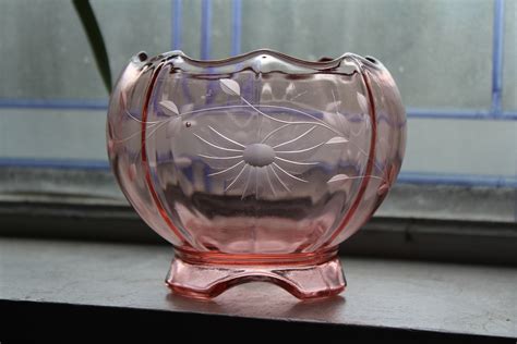 Pink Depression Glass Footed Rose Bowl Vintage 1930s Art Deco