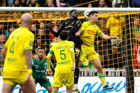 Nantes Se Fait Conduire Par Le Stade Rennais Pour Abline Le Rcs En