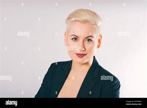 Mature Woman With Short Blonde Hair Hi Res Stock Photography And Images