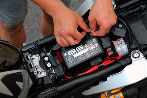 How To Choose Your Motorcycle Battery Advice And Buying Guide On Motoblouz