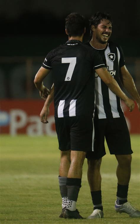 gol e assistência de Gabriel Pires Botafogo vence o Madureira pelo