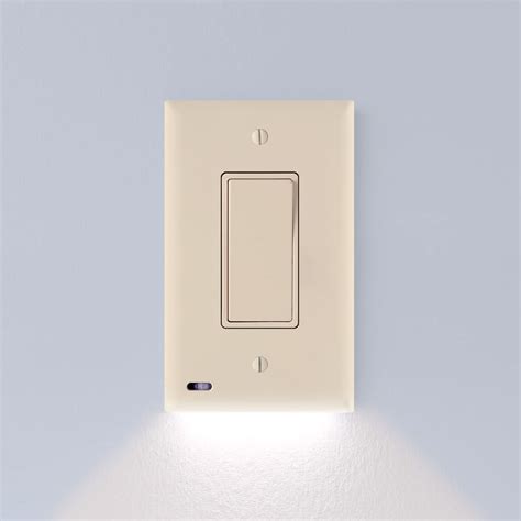 Snapklik.com : 2 Pack - SnapPower SwitchLight - LED Night Light - For ...