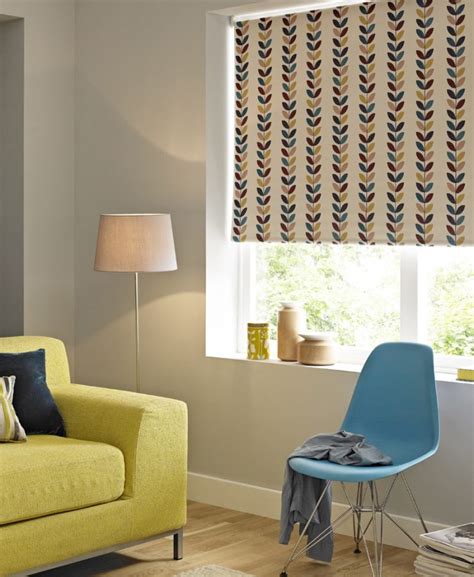 Рулонные шторы на пластиковые окна без сверления: как повесить на ...