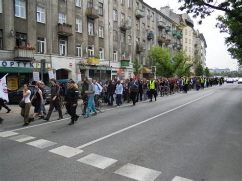 Warszawa Demonstracja Przeciwko Rasizmowi I Przemocy Policji Centrum