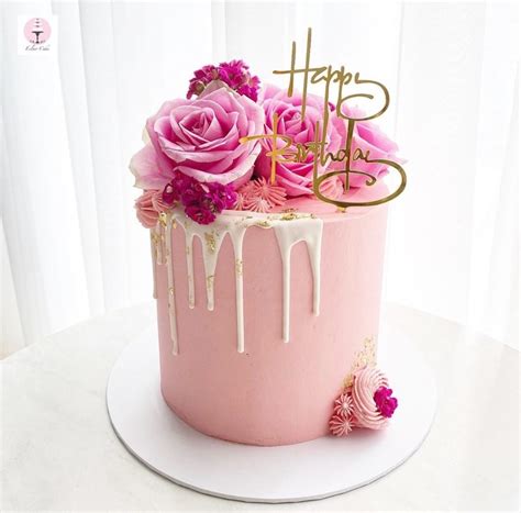 Pretty In Pink Floral Cake The Eclair Cake Bakery