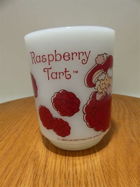 Vintage Strawberry Shortcake Raspberry Tart Coffee Mug Milk Glass Anchor Hocki Raspberry