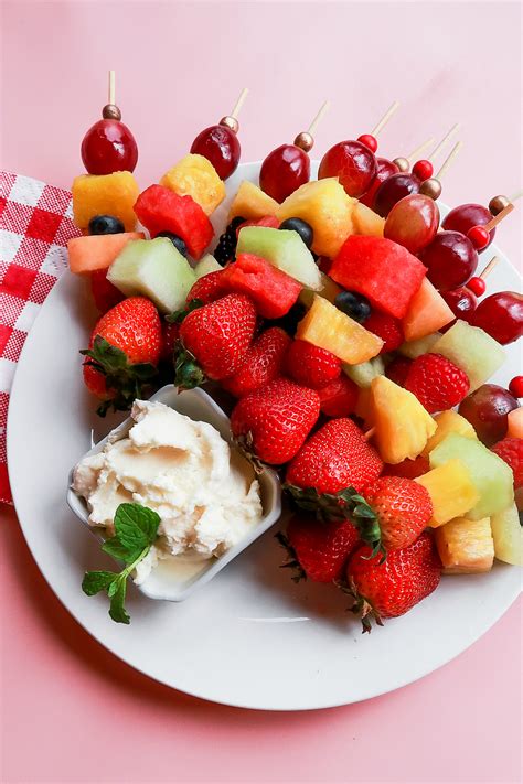 Easy Summer Fruit Kebabs Reluctant Entertainer