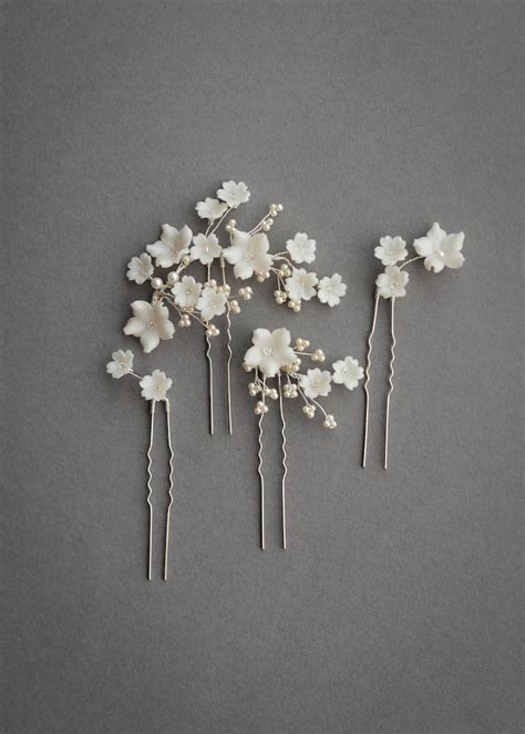 Delicate Bridal Hair Pins For The Modern Bride Tania Maras Bridal Headpieces Wedding Veils