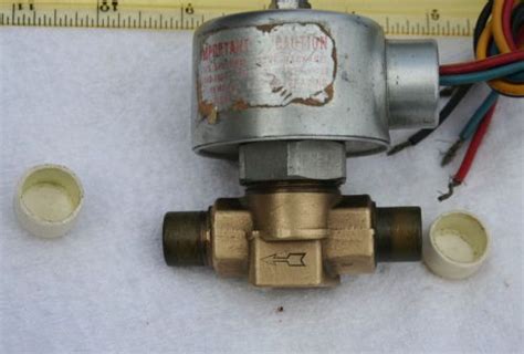 Sporlan B9s2 Solenoid Valve With Kc 2 126 Coil 120240 V 60 Hz 12 Odf 58 Od