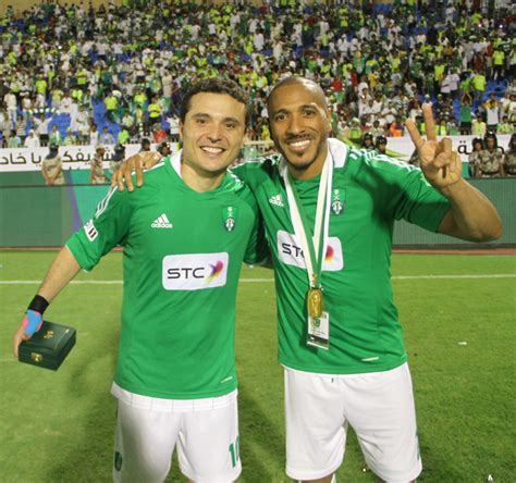 Gols De Dupla Ex Botafoguense Al Ahli Avan A Na Champions Da Sia