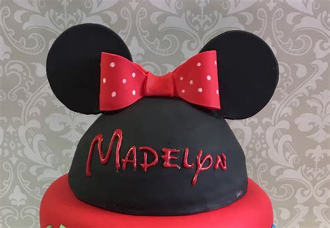 Edible Minnie Mouse Bow Hat Ears Gum Paste Fondant Cake Topper