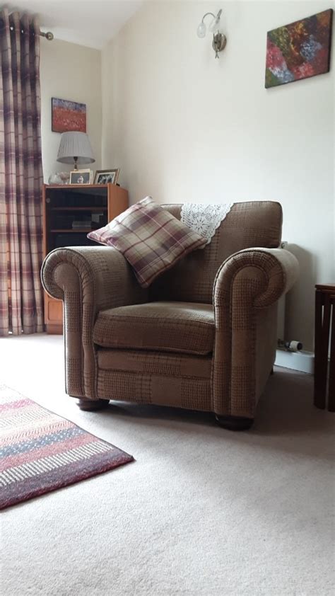 2 Piece Sofa Chair In Grantham Lincolnshire Gumtree