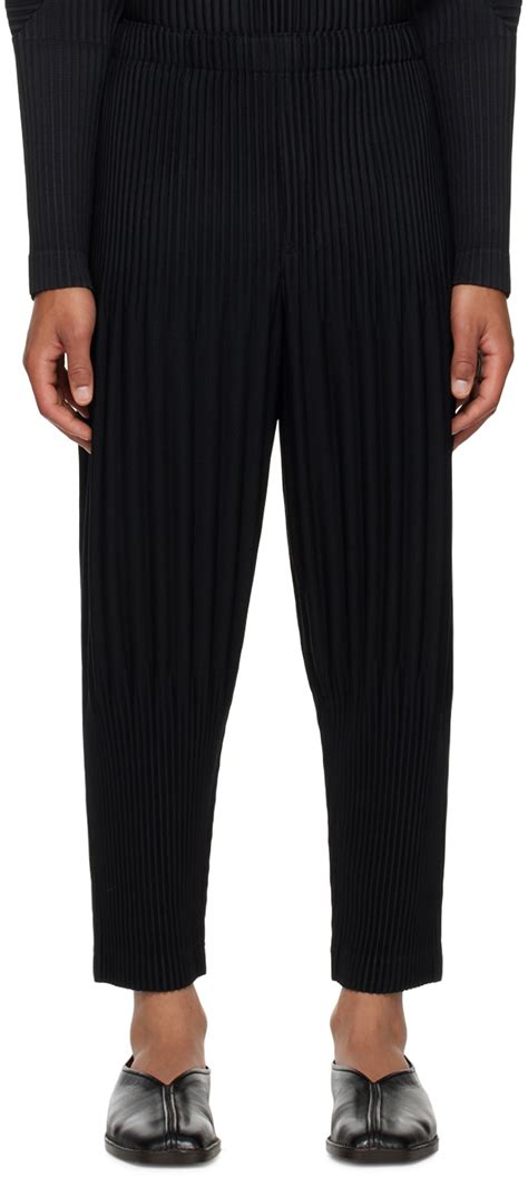 Homme Plissé Issey Miyake Pantalon Basics noir SSENSE France