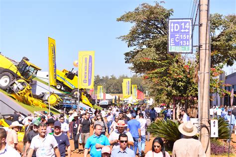 Empresas celebram resultados positivos na Agrishow 2023 Máquinas e